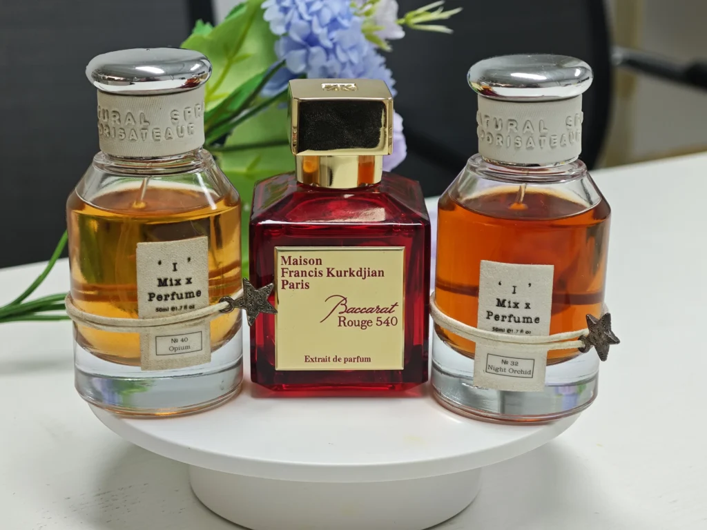 How to Find High-Quality Cheap Perfume Dupes: A US Supply Chain Expert’s Ultimate Guide 6 A side-by-side comparison of a $300 luxury designer perfume bottle and a high-quality cheap perfume dupe, highlighting the difference in designer tax.