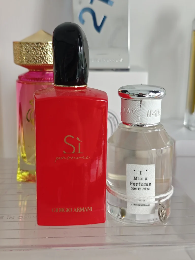 A side-by-side comparison of the original Giorgio Armani Si bottle and a high-quality Eau de Parfum dupe, highlighting the price and packaging differences.