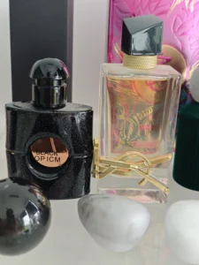 How to Find the Perfect YSL Black Opium Parfum Dupe: A Supply Chain Expert’s Guide to Coffee-Vanilla Perfumes in the USA 3 Price and packaging comparison between traditional luxury perfumes and a direct-to-consumer long lasting coffee vanilla perfume alternative.