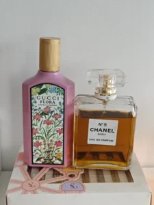 How to Find High-Quality Gucci Flora Dupe Perfumes in the USA: A Supply Chain Expert’s Guide 3 Cost and packaging comparison between a luxury floral designer perfume and a direct-to-consumer inspired fragrance.