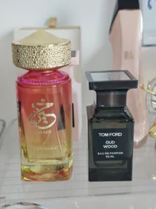 How to Build a Luxury Fragrance Wardrobe on a Budget: A Master Perfumer's Guide to the Best Cologne Dupes for Men 3 Visual breakdown comparing the packaging and liquid quality of a $300 luxury men's fragrance versus a premium clone cologne.