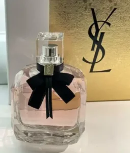 How to Smell Like YSL Mon Paris Intensement All Day: An Insider’s Guide to Dupes, Perfume Chemistry, and Supply Chain Secrets 3 Visual breakdown of fragrance notes and longevity comparing a $150 luxury fruity chypre perfume to a high-concentration factory alternative.
