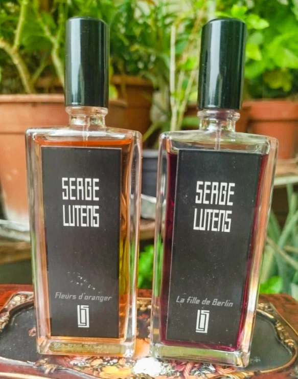 How to Decode the Dark Rose: A Supply Chain Expert's Guide to La Fille de Berlin Perfume & Finding the Best USA Alternatives 10 Side-by-side comparison of a luxury niche fragrance and a high-quality La Fille De Berlin perfume dupe alternative in the USA